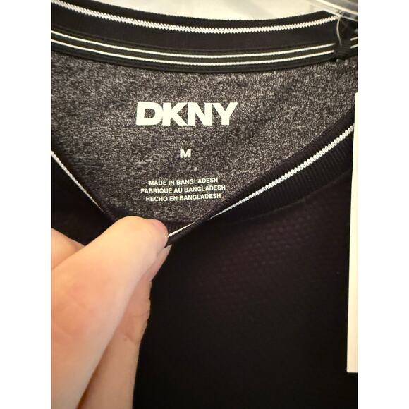 NWT DKNY Sportswear Black White Jupiter Colorblock T-Shirt Men's Size Medium - Picture 3 of 4